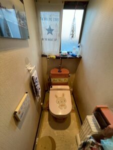 施工前の既存トイレ